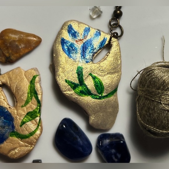 Sand Dollar Fragments: Handcrafted Earrings - Picture 3 of 3